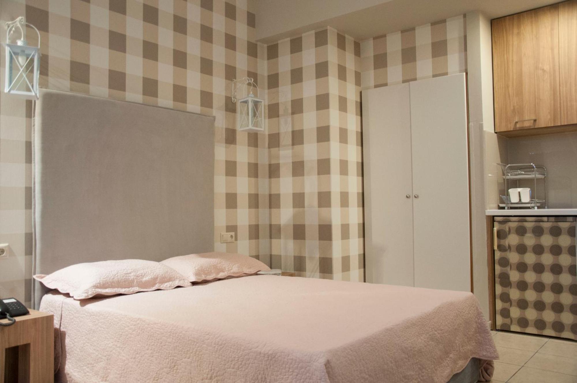 Ariadnes Holiday Accommodation Apidias Lakos Quarto foto