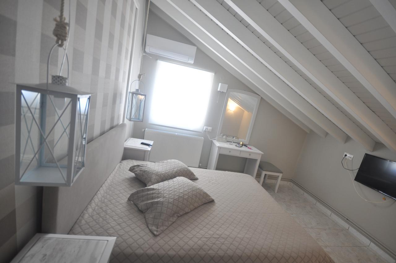 Ariadnes Holiday Accommodation Apidias Lakos Quarto foto